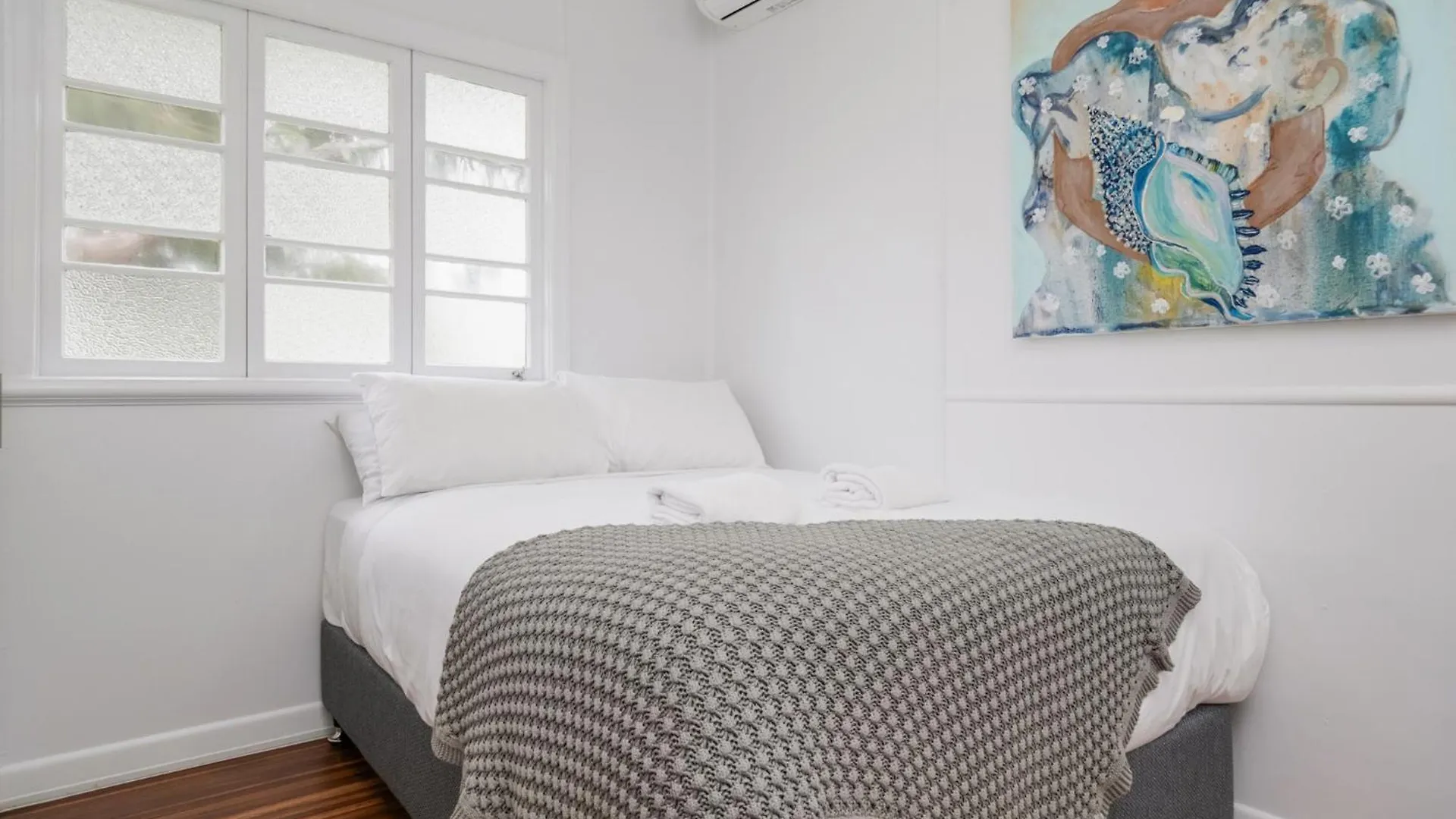 The Castaway Villa Emu Park Holiday home