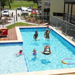 Emu Park Beach Resort Resort